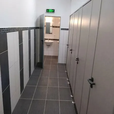 度假居 Gastehaus Naher Porsche Fabrik Zimmer/room 16 *