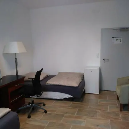 度假居 Gastehaus Naher Porsche Fabrik Zimmer/room 16