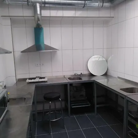 Gastehaus Naher Porsche Fabrik Zimmer/room 16